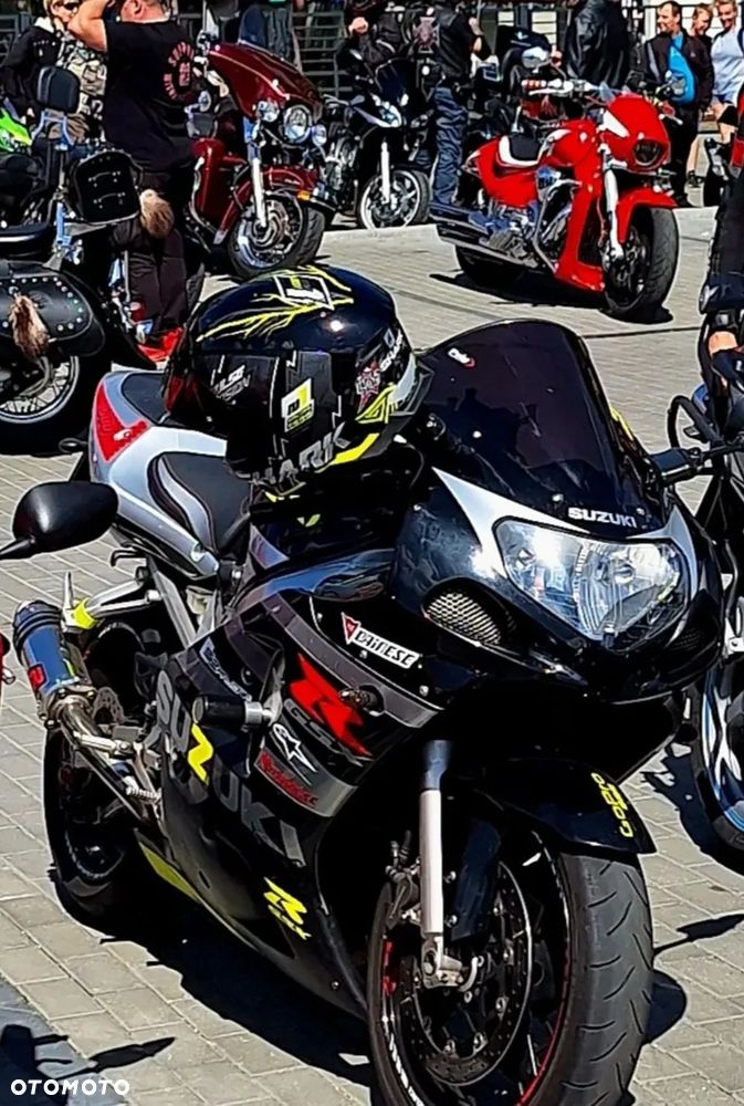 Suzuki GSX-R - 7