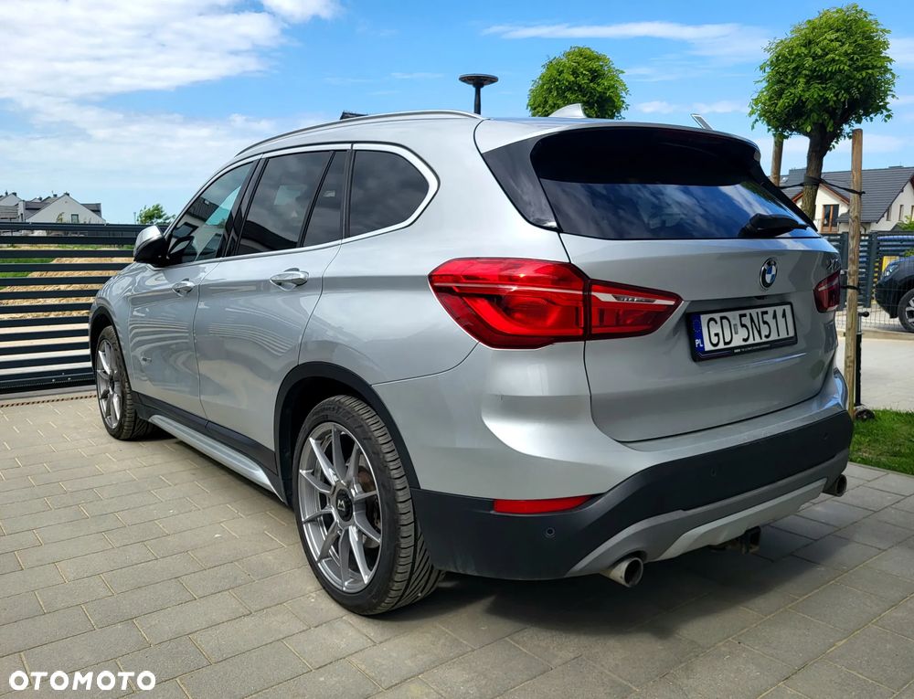BMW X1 xDrive25i xLine - 13