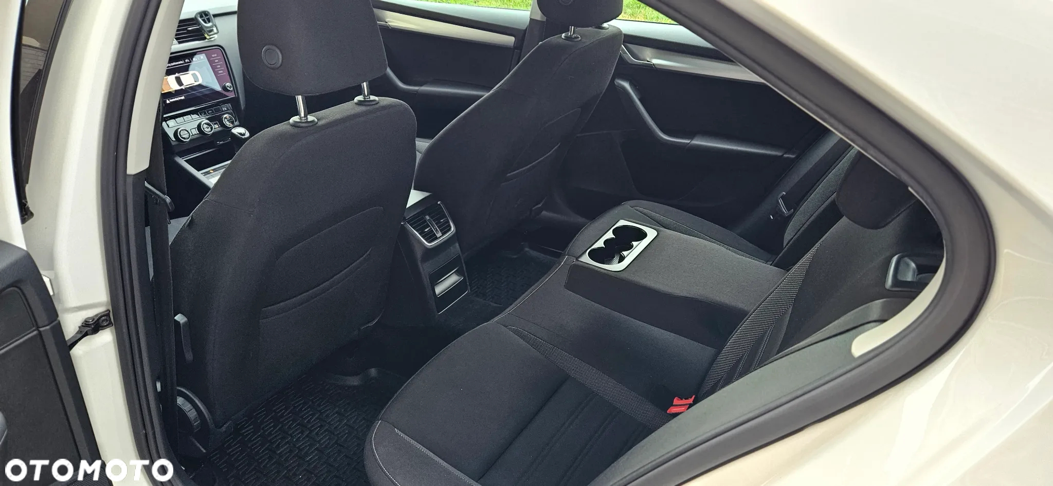 Skoda Octavia 1.6 TDI Ambition - 11