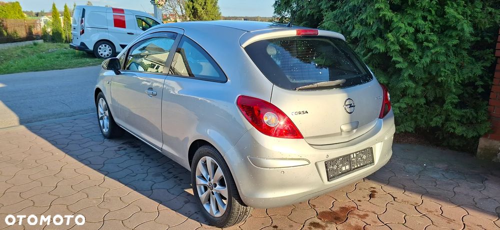 Opel Corsa - 3