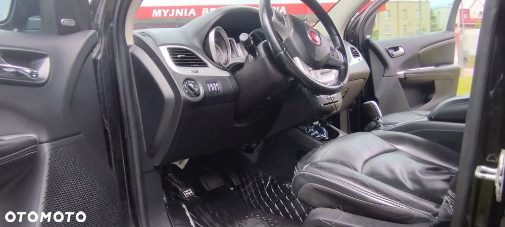Fiat Freemont 2.0 Multijet Black Code AWD - 17