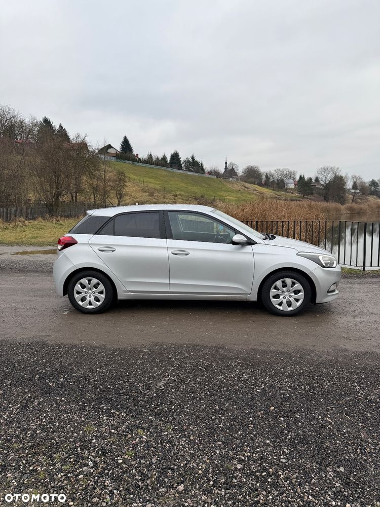 Hyundai i20 1.2 BlueDrive Elegant - 5