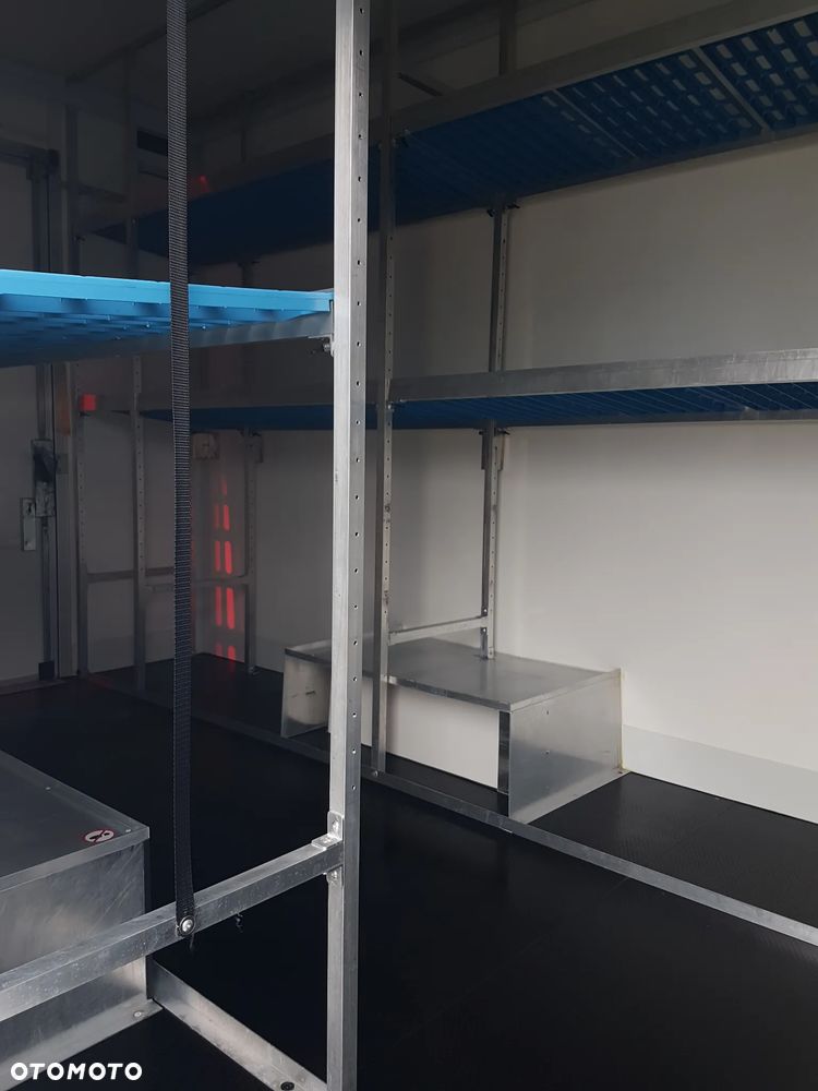 Iveco DAILY KONTENER NISKOPODŁOGOWY 4,44x2,23x2,42 SKLEP FOODTRUCK BAR KLIMA KONIOWÓZ KAMPER - 32