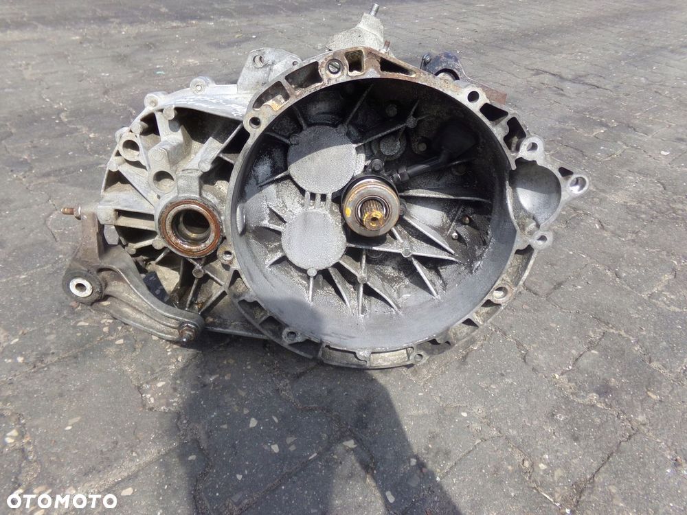 SKRZYNIA BIEGÓW VOLVO V50 C-MAX 2.0 TDCI - 4