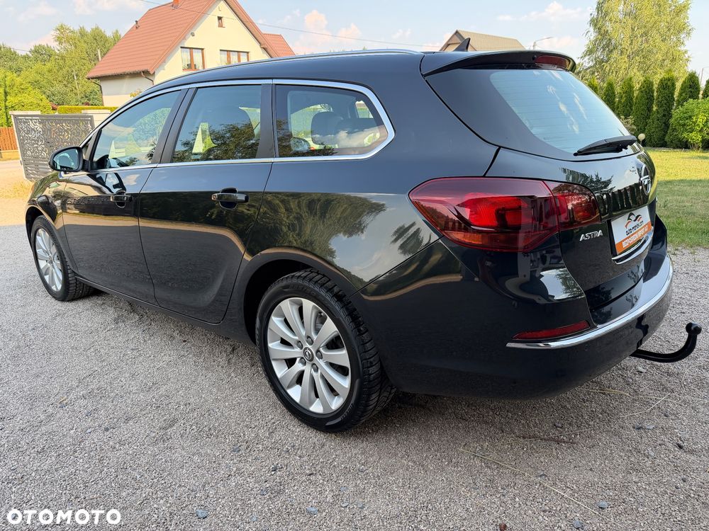 Opel Astra 1.6 CDTI Cosmo - 14