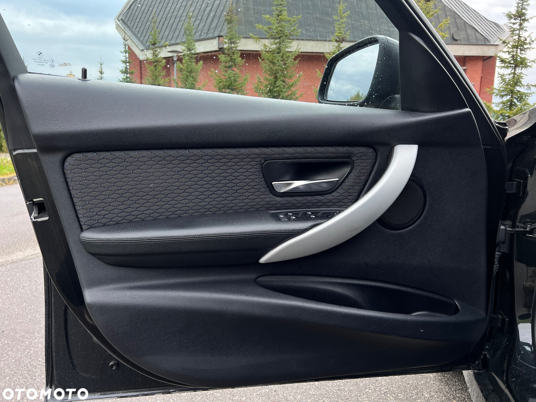 BMW Seria 3 - 14