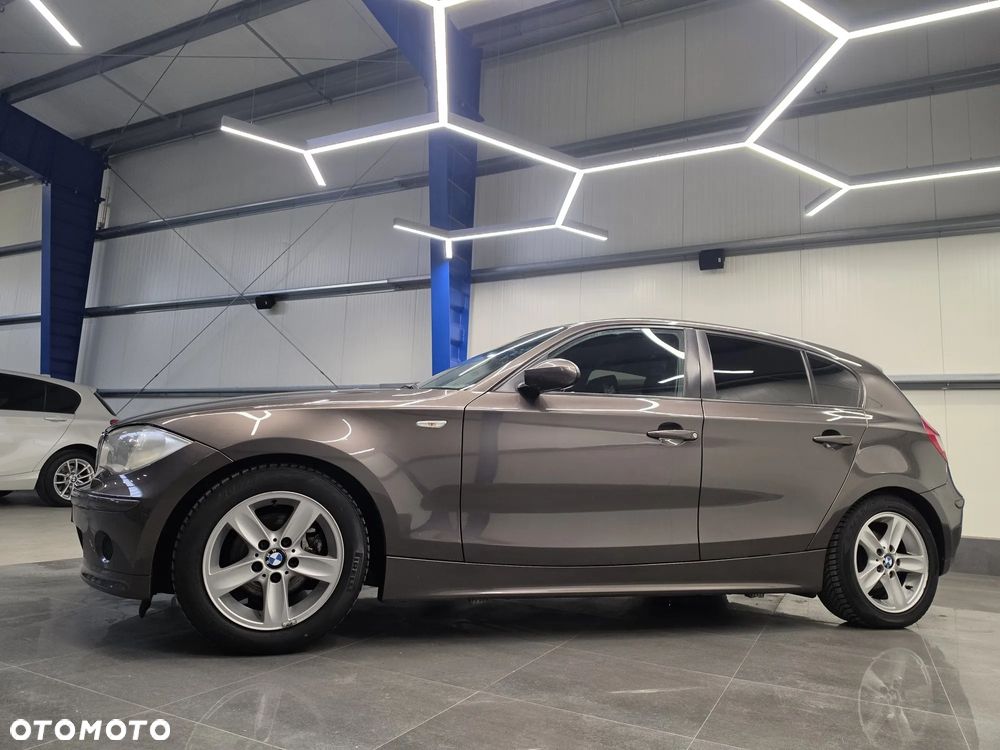 BMW Seria 1 118i - 3