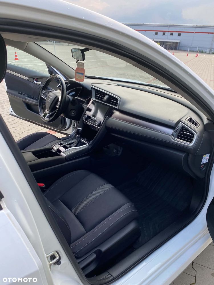 Honda Civic 1.5 T Elegance - 16