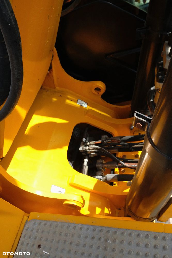 JCB 220 XLC 4f 7200H - 25