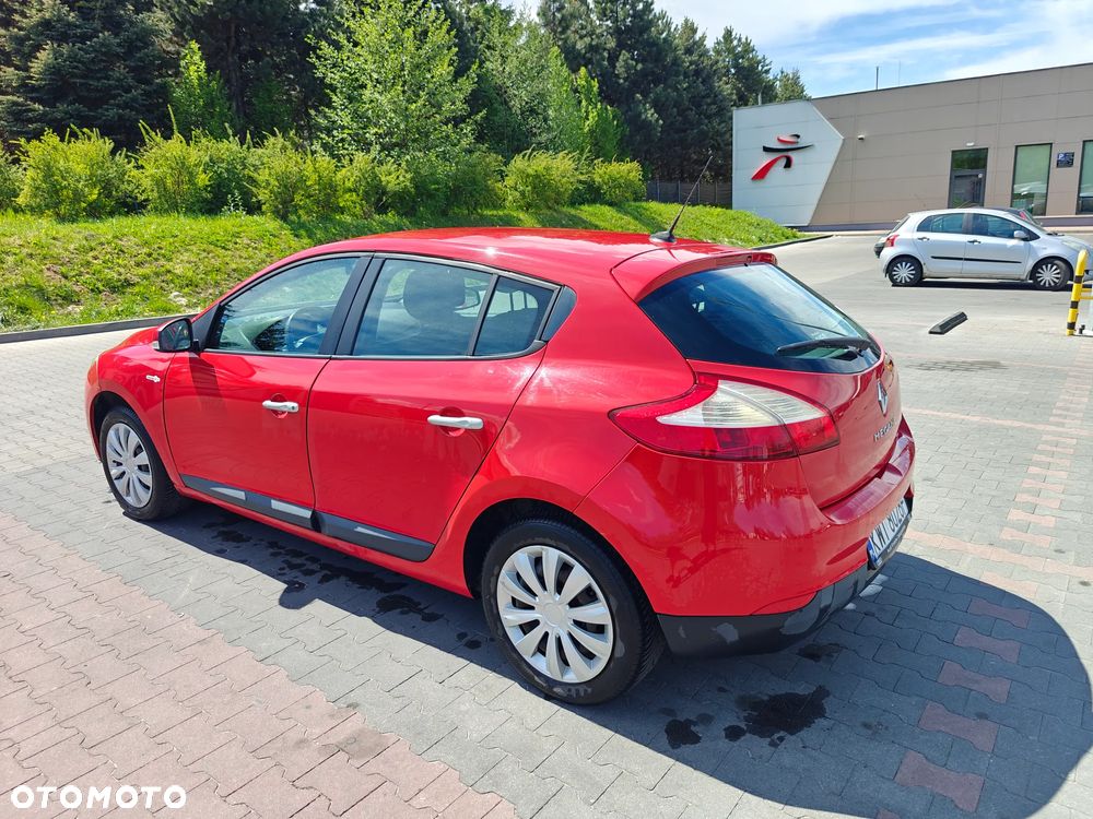 Renault Megane 1.5 dCi Expression - 10