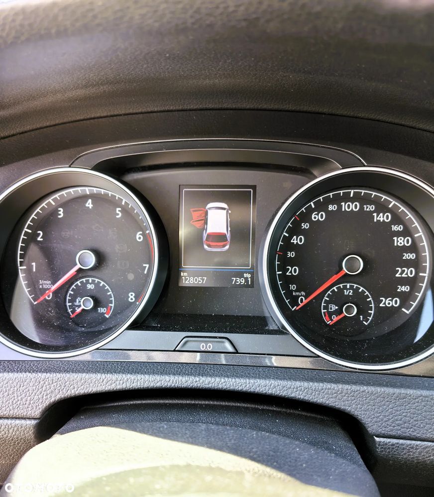Volkswagen Golf 1.5 TSI BMT Trendline DSG - 19