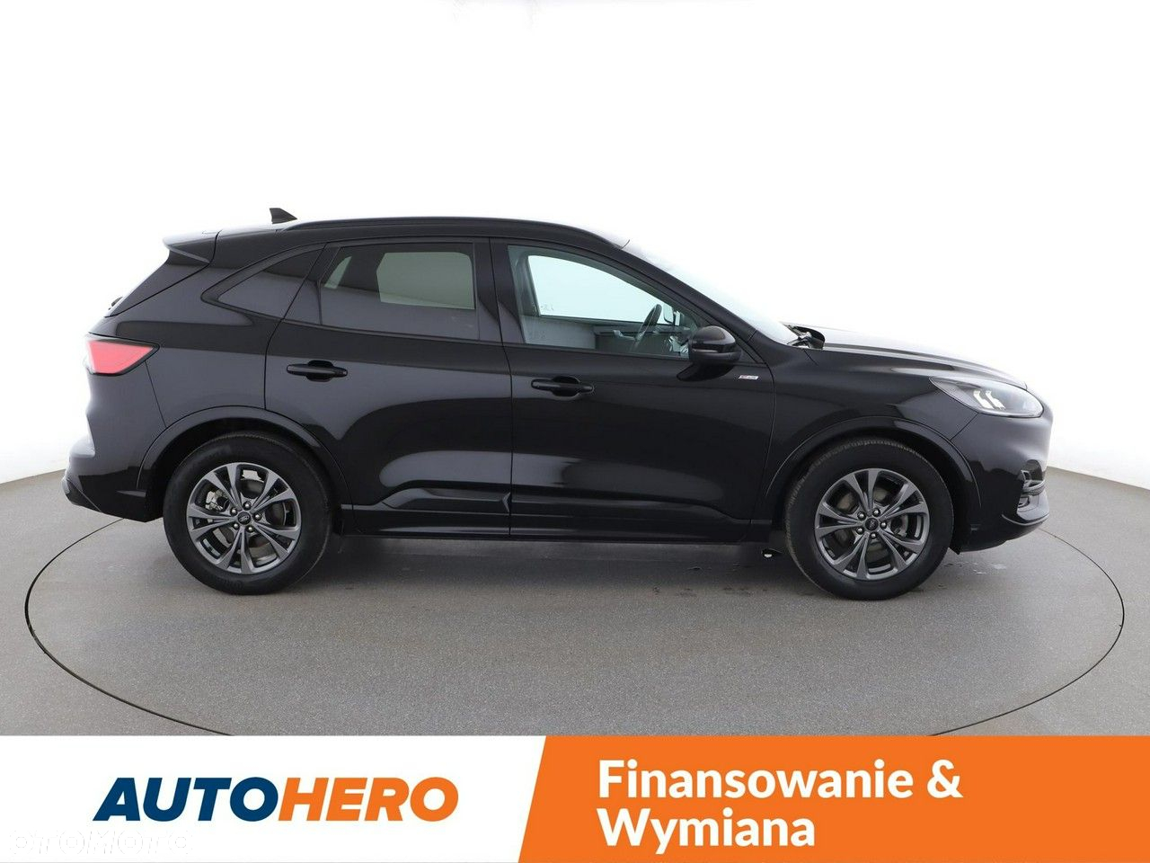 Ford Kuga 1.5 EcoBoost ST-LINE - 9
