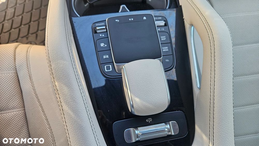 Mercedes-Benz GLE - 23