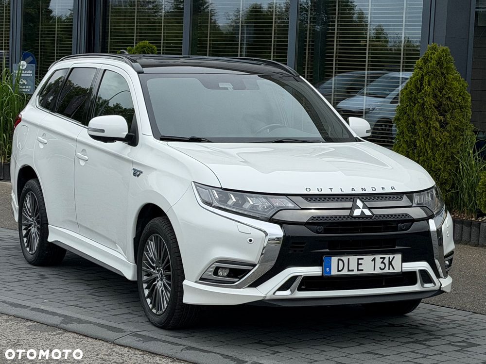 Mitsubishi Outlander 2.4 4WD Top - 1