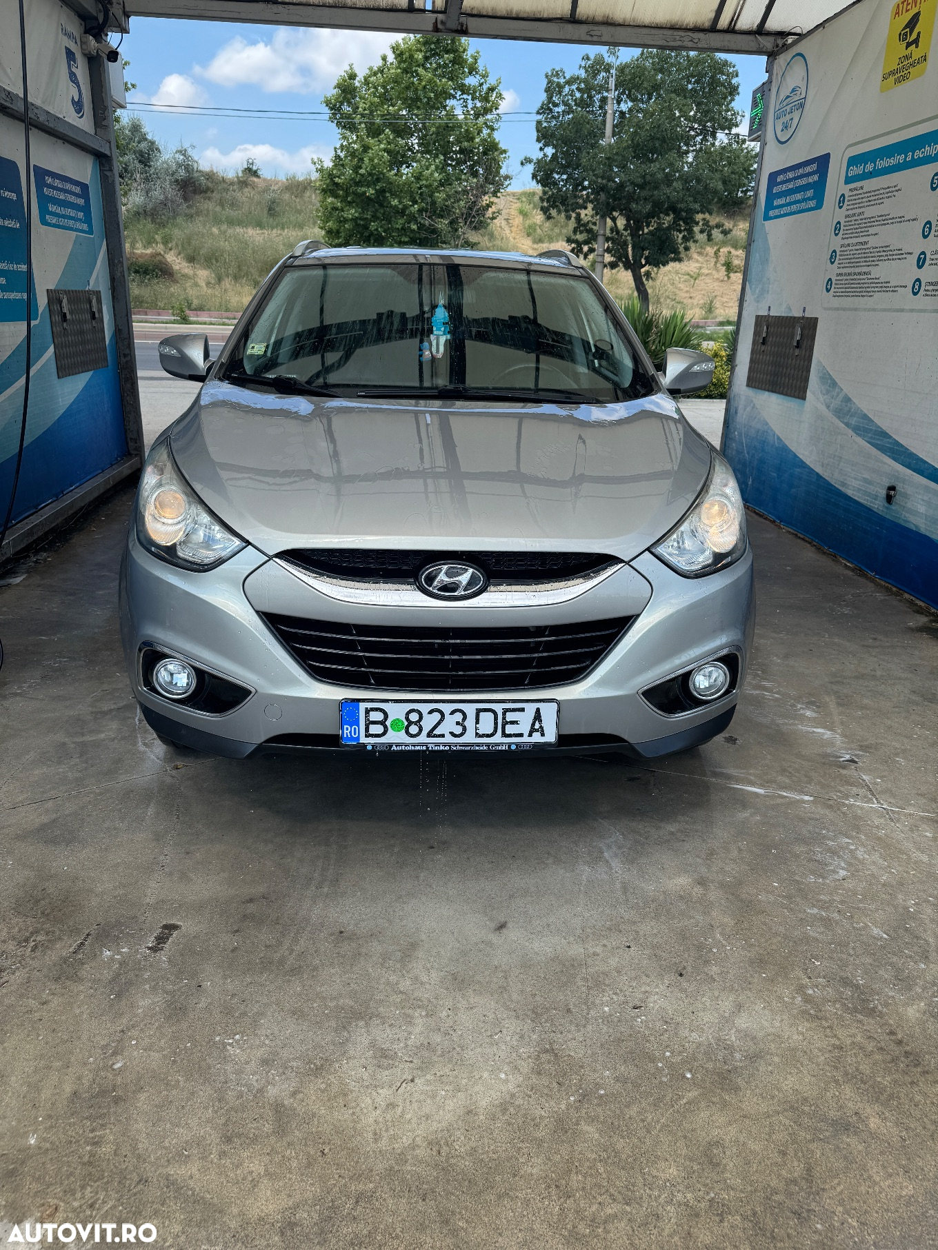 Hyundai ix35 2.0 CRDI 4WD Comfort - 2
