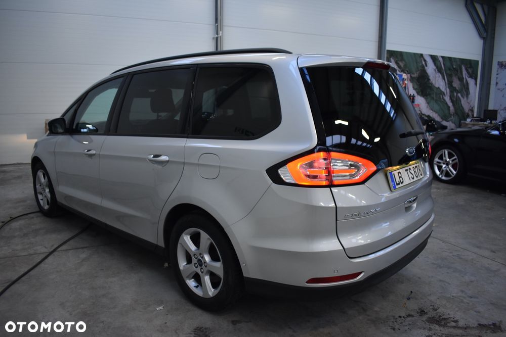 Ford Galaxy - 5