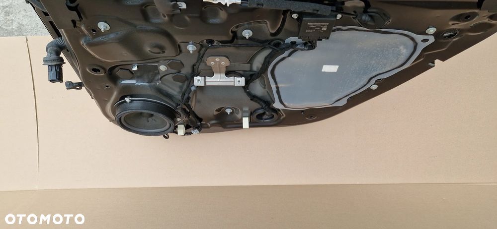 FORD MONDEO MK5 LIFT COMBI KOMPLETNE DRZWI PRAWY TYŁ DEMONTAŻ CZARNE - 4