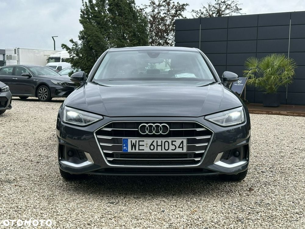 Audi A4 Limousine - 2