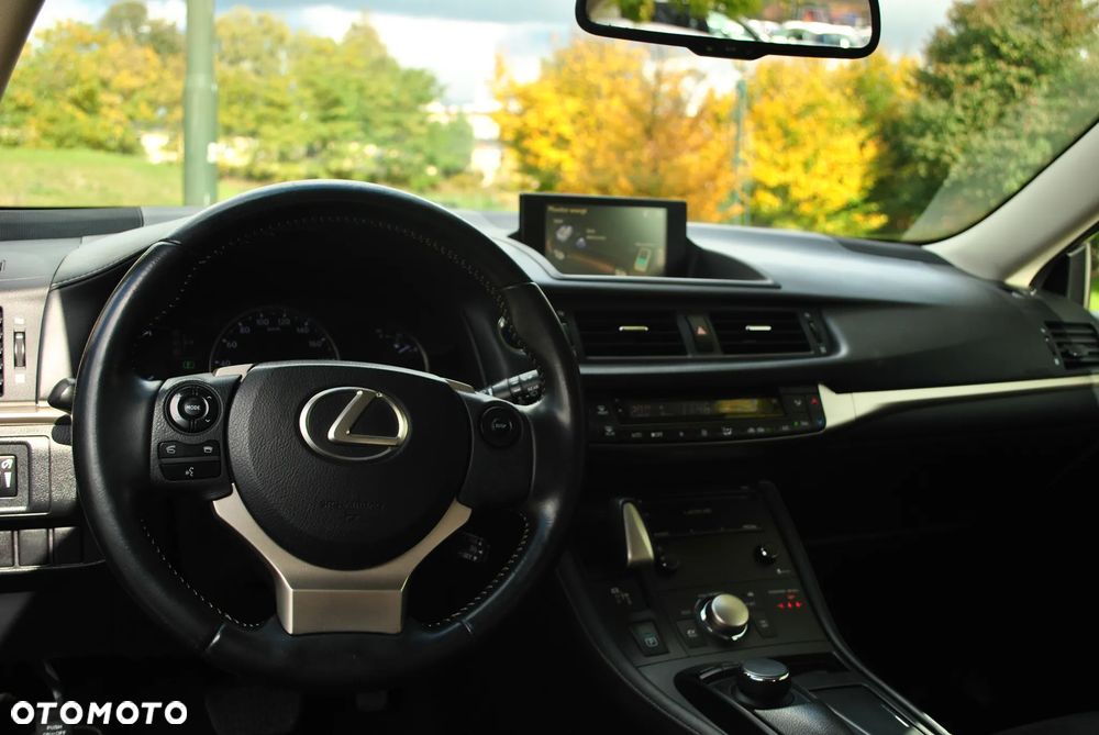 Lexus CT 200h Black - 18