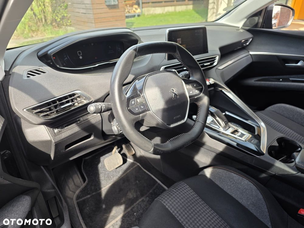 Peugeot 5008 1.5 BlueHDi Active S&S EAT8 - 13