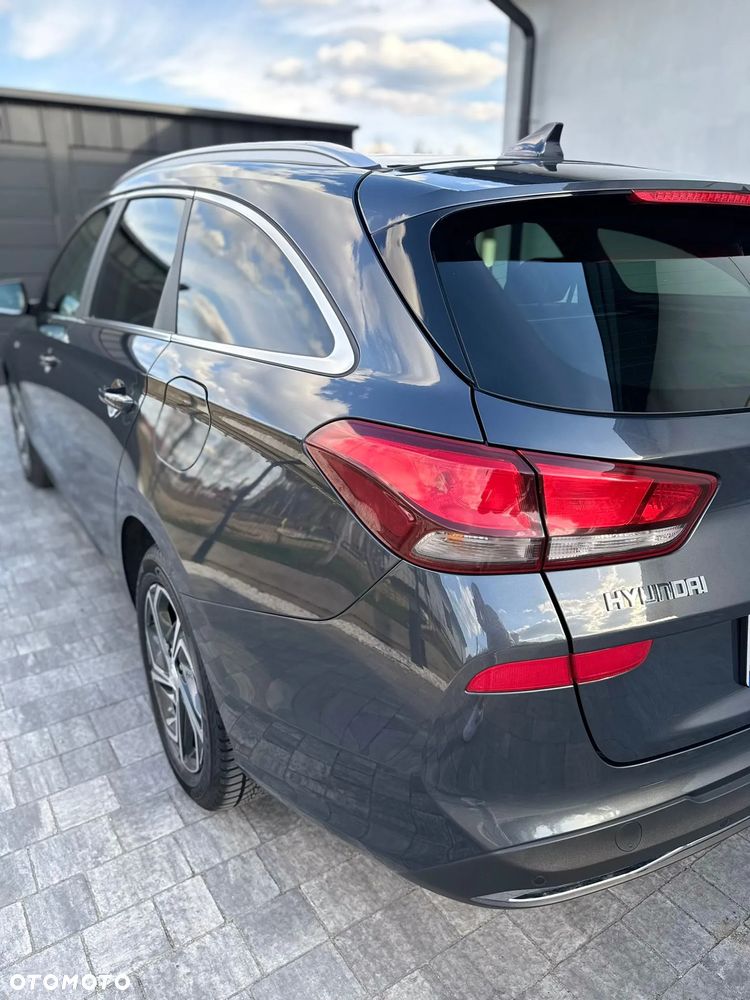 Hyundai i30 1.5 T-GDI 48V Smart DCT - 11