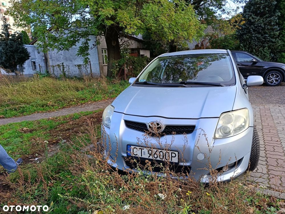 Toyota Auris - 5
