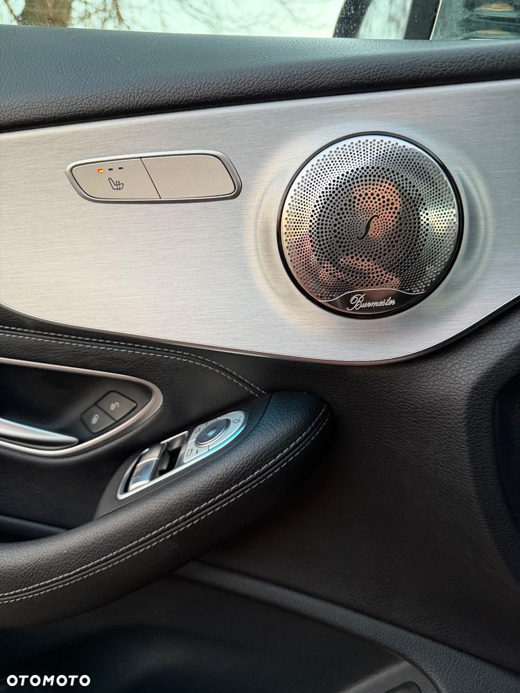 Mercedes-Benz Klasa C 180 BlueEFFICIENCY 7G-TRONIC Edition 1 - 21
