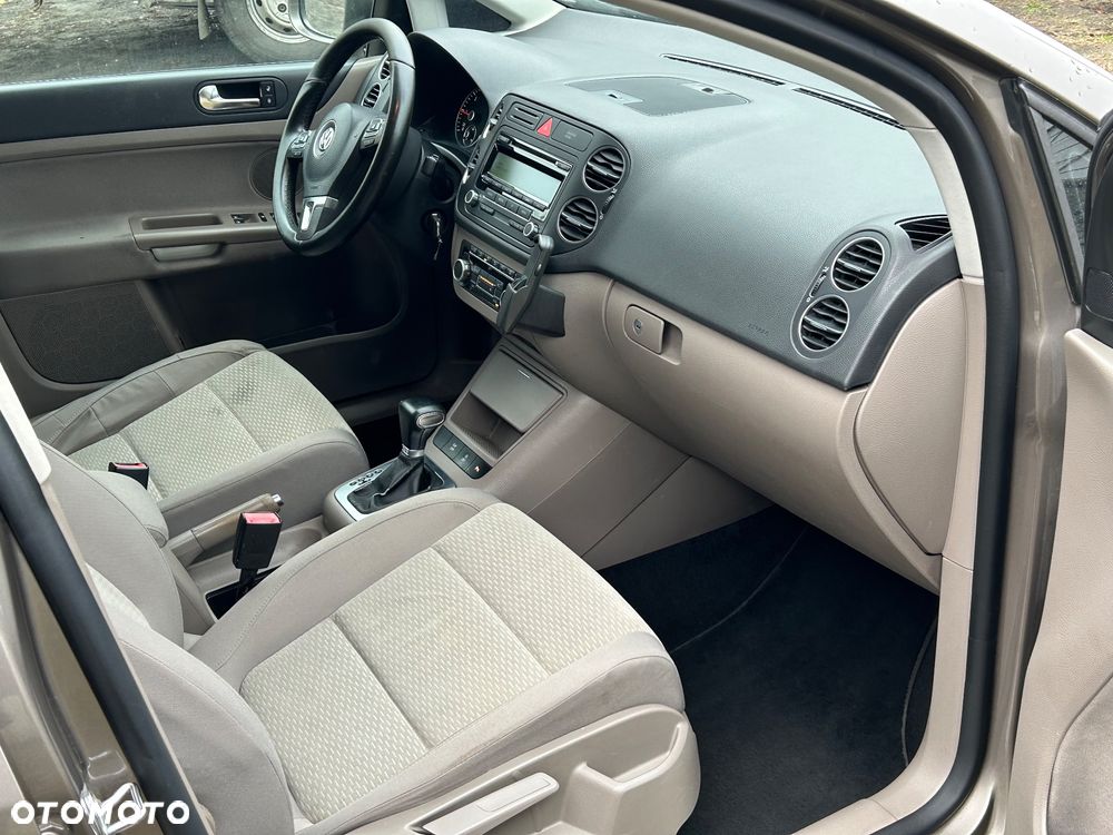 Volkswagen Golf Plus 1.6 TDI BlueMot Comfortline DSG - 6