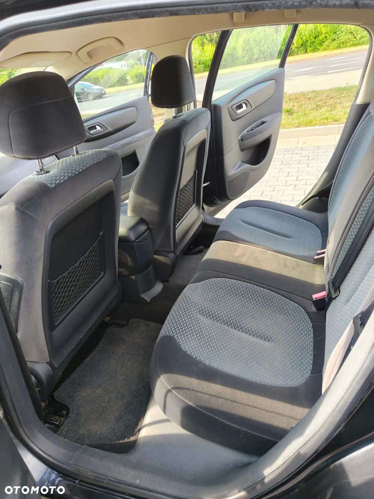 Citroën C4 1.4 16V SX - 10