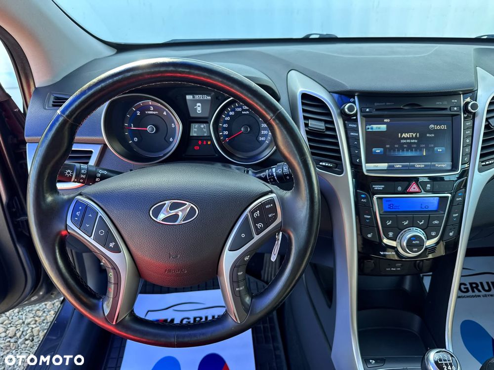 Hyundai i30 - 17