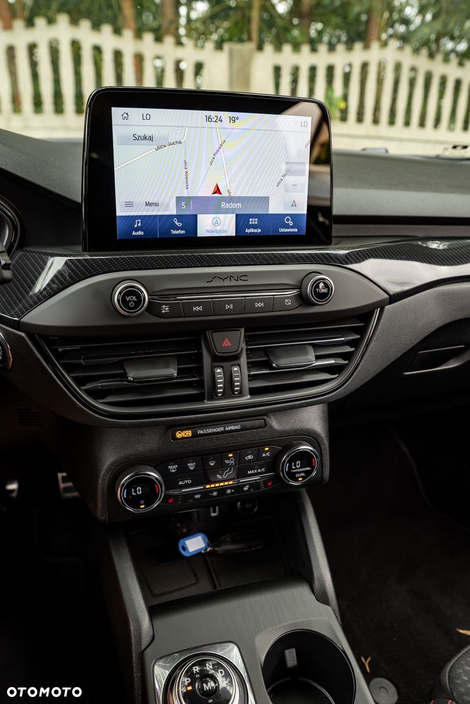 Ford Focus 1.5 EcoBlue Start-Stopp-System ST-LINE - 37