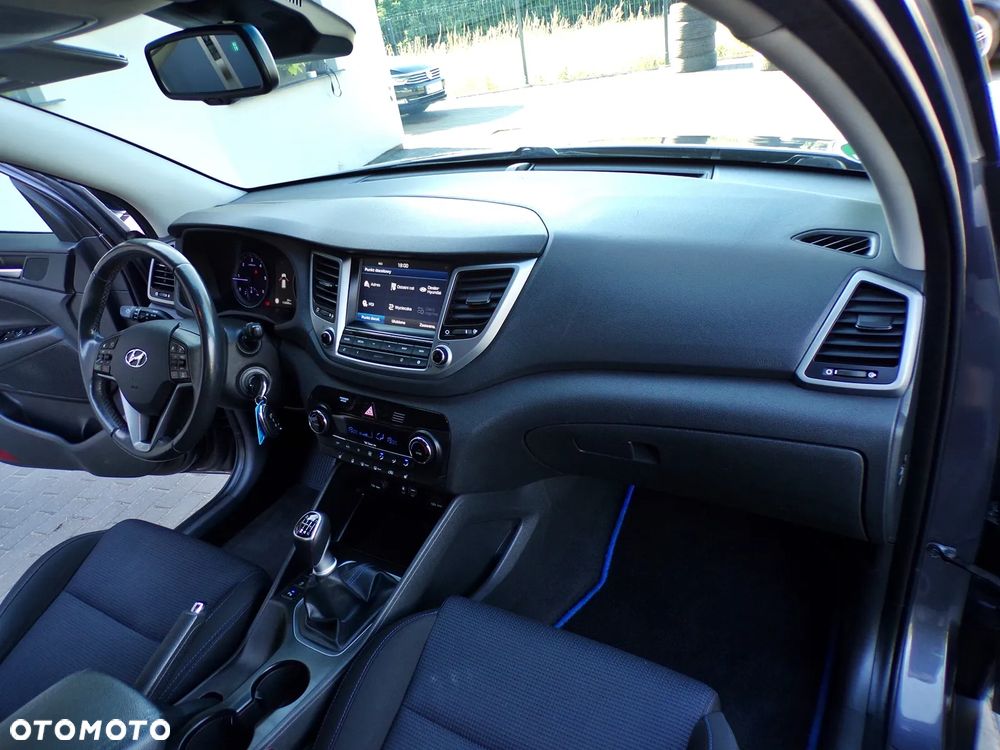 Hyundai Tucson 2.0 CRDI 2WD Style - 16