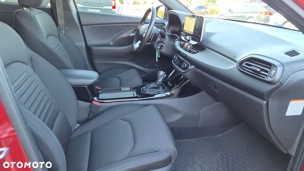 Hyundai i30 1.5 T-GDI 48V Smart Plus DCT - 18