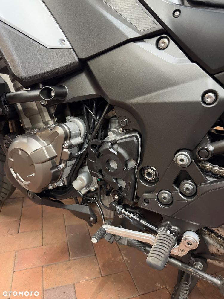 Kawasaki Versys 1000 - 19