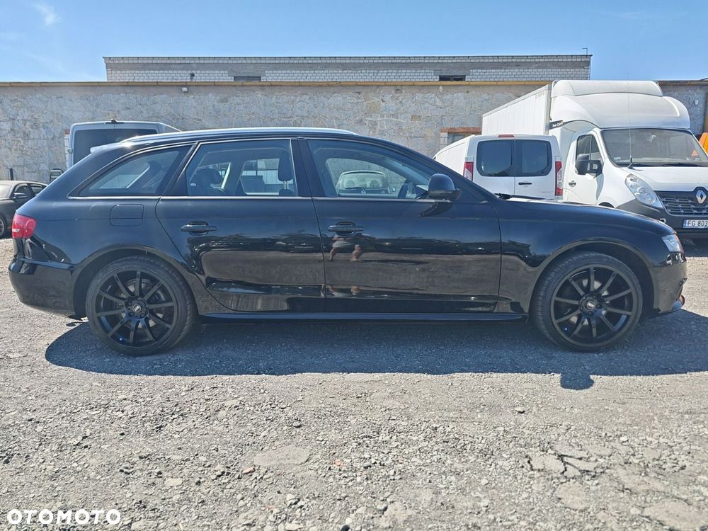 Audi A4 Avant - 8