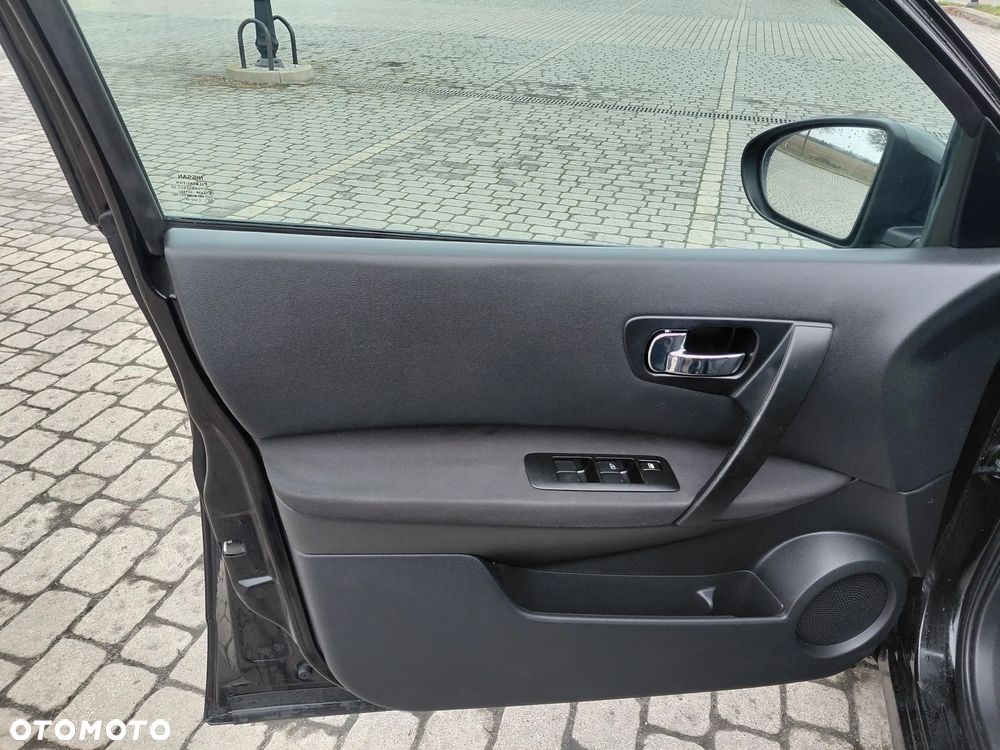 Nissan Qashqai 1.5 dCi DPF acenta - 14