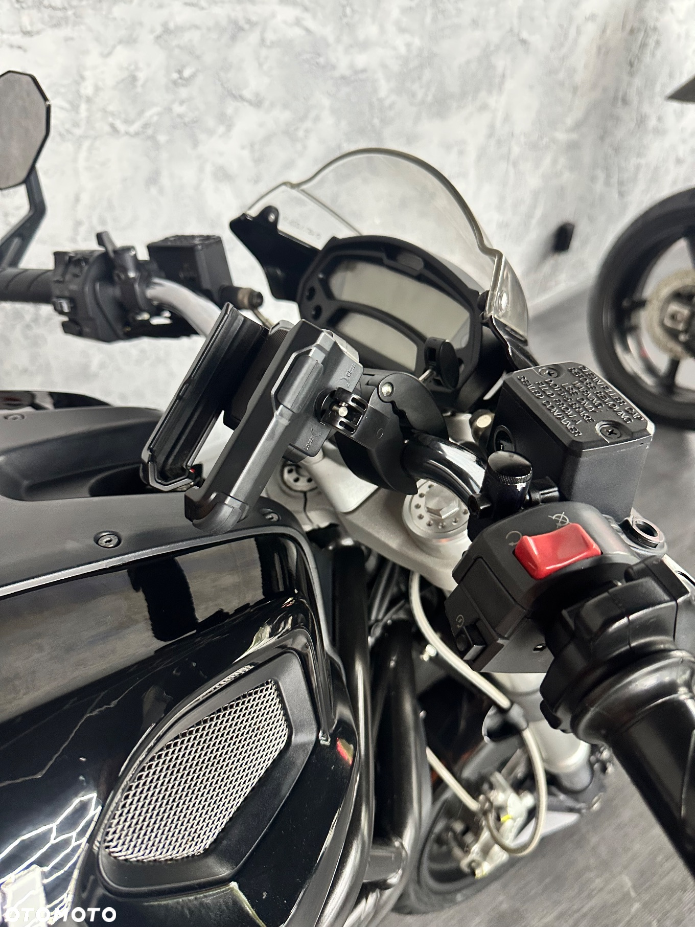 Ducati Monster - 19