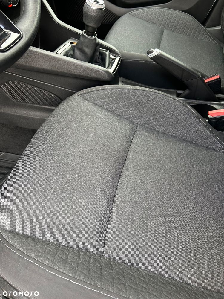 Renault Clio - 16