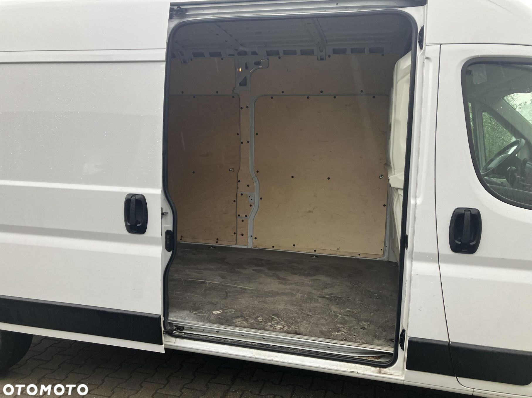 Opel movano - 24