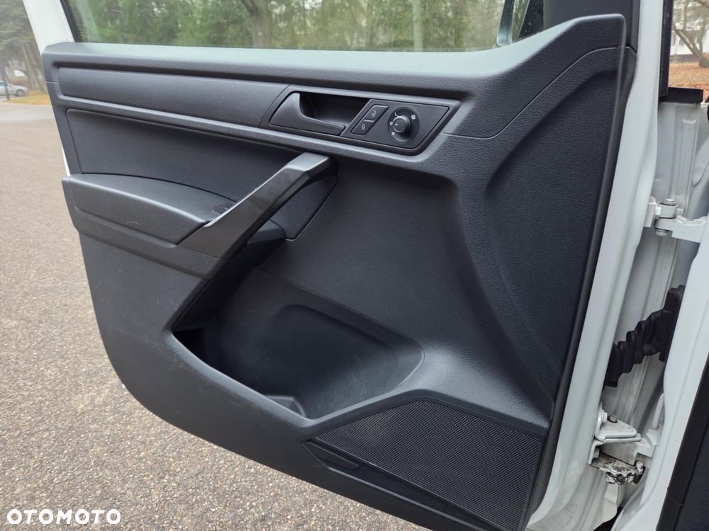 Volkswagen CADDY - 10