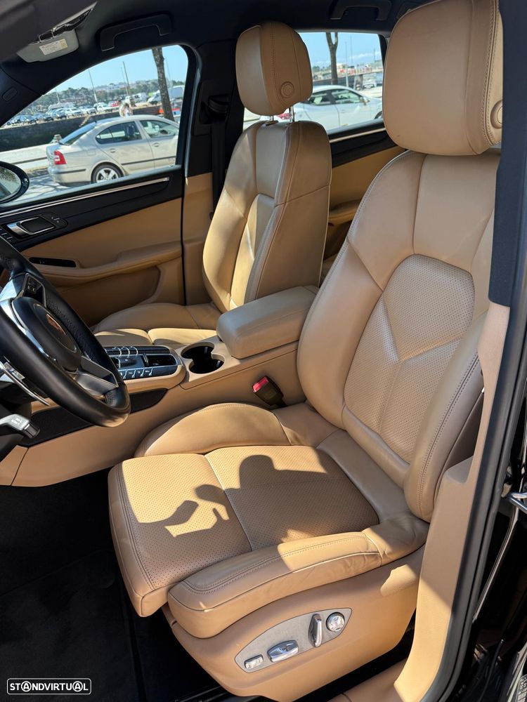 Porsche Macan PDK - 16