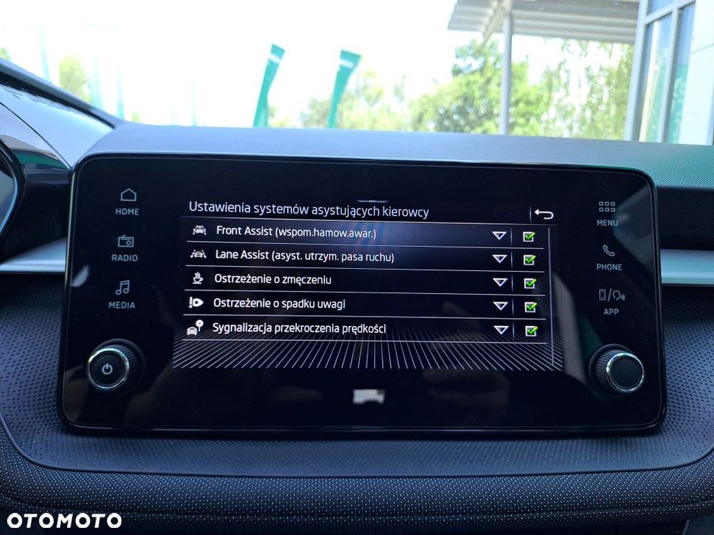 Skoda Fabia 1.0 TSI Drive - 12