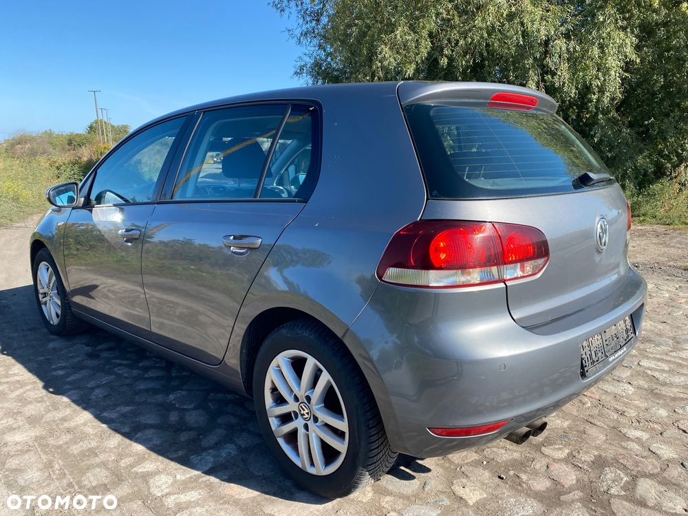 Volkswagen Golf - 12