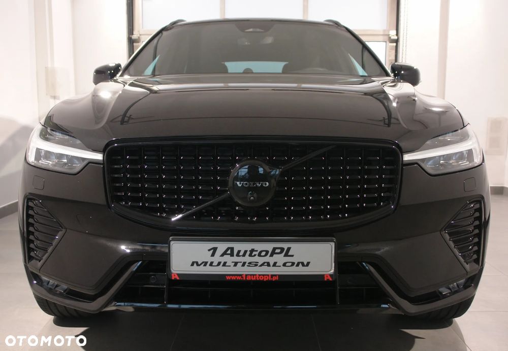 Volvo XC 60 B5 B AWD Ultimate Black Edition