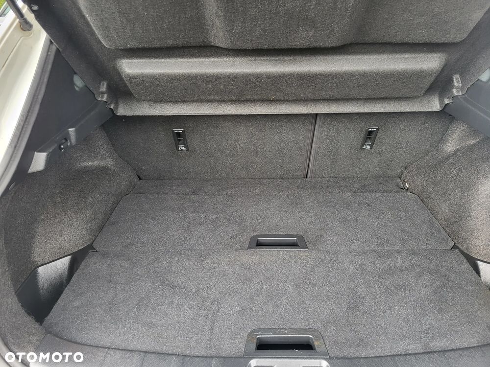 Nissan Qashqai 1.3 DIG-T Tekna - 28