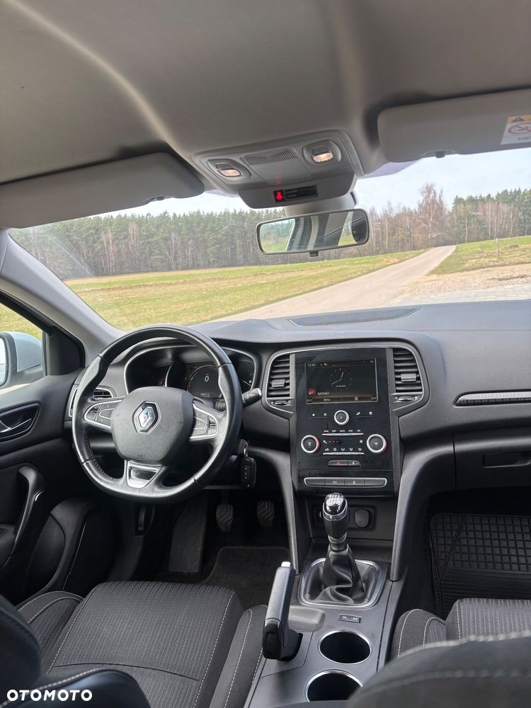 Renault Megane ENERGY TCe 100 LIMITED - 6