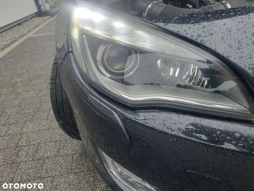 Opel Astra 1.4 T Cosmo - 15