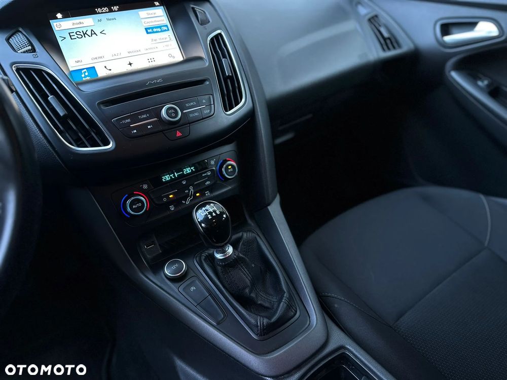 Ford Focus 1.5 TDCi ECOnetic 88g Start-Stopp-System Business - 20