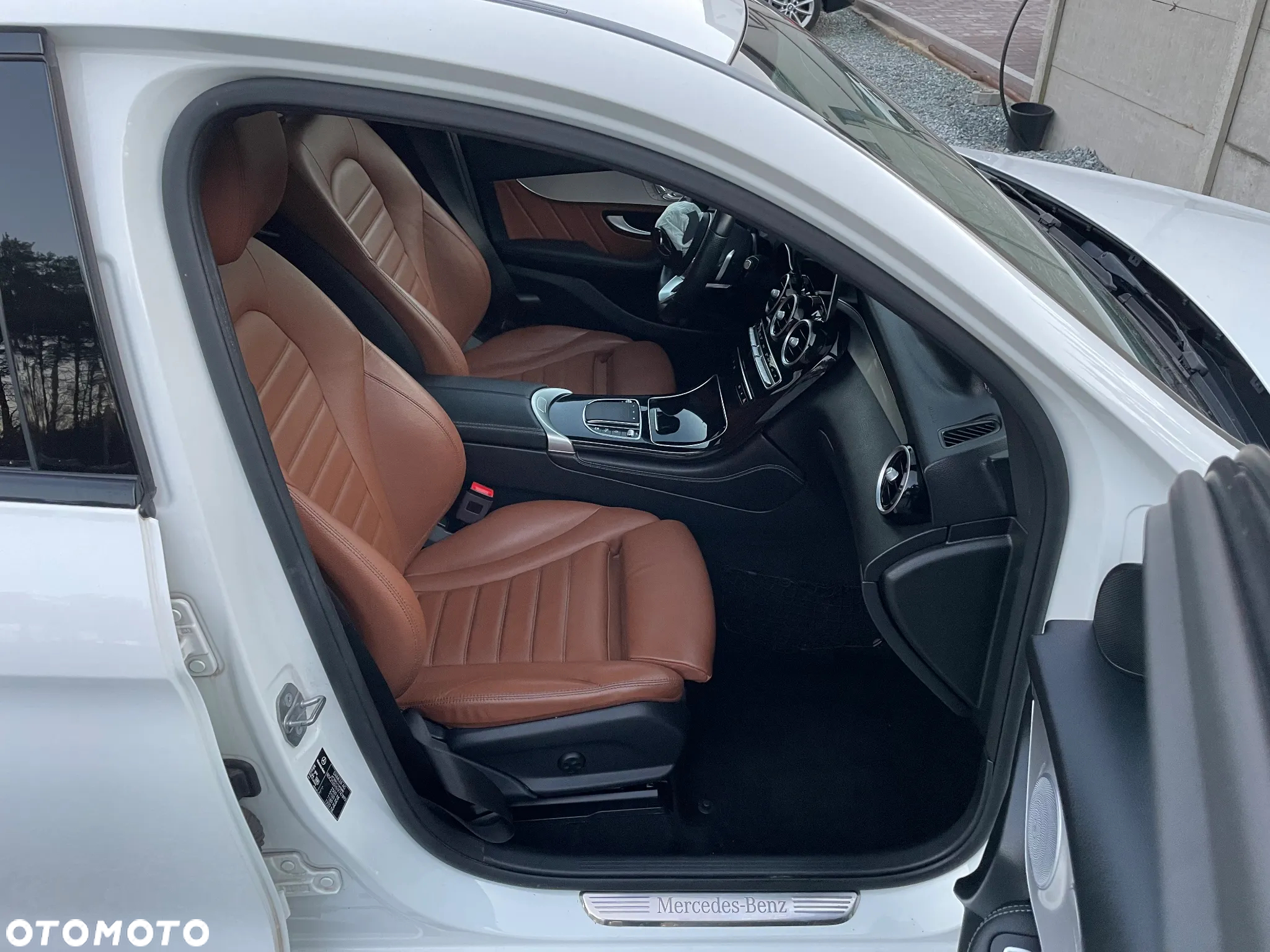 Mercedes-Benz GLC 220 d 4Matic 9G-TRONIC AMG Line - 20