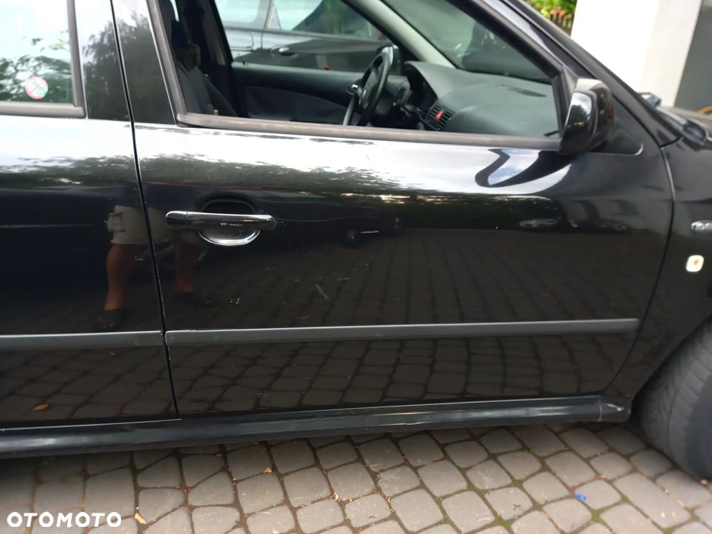 Skoda Octavia I drzwi przód przednie prawe lewe 9910 - 5